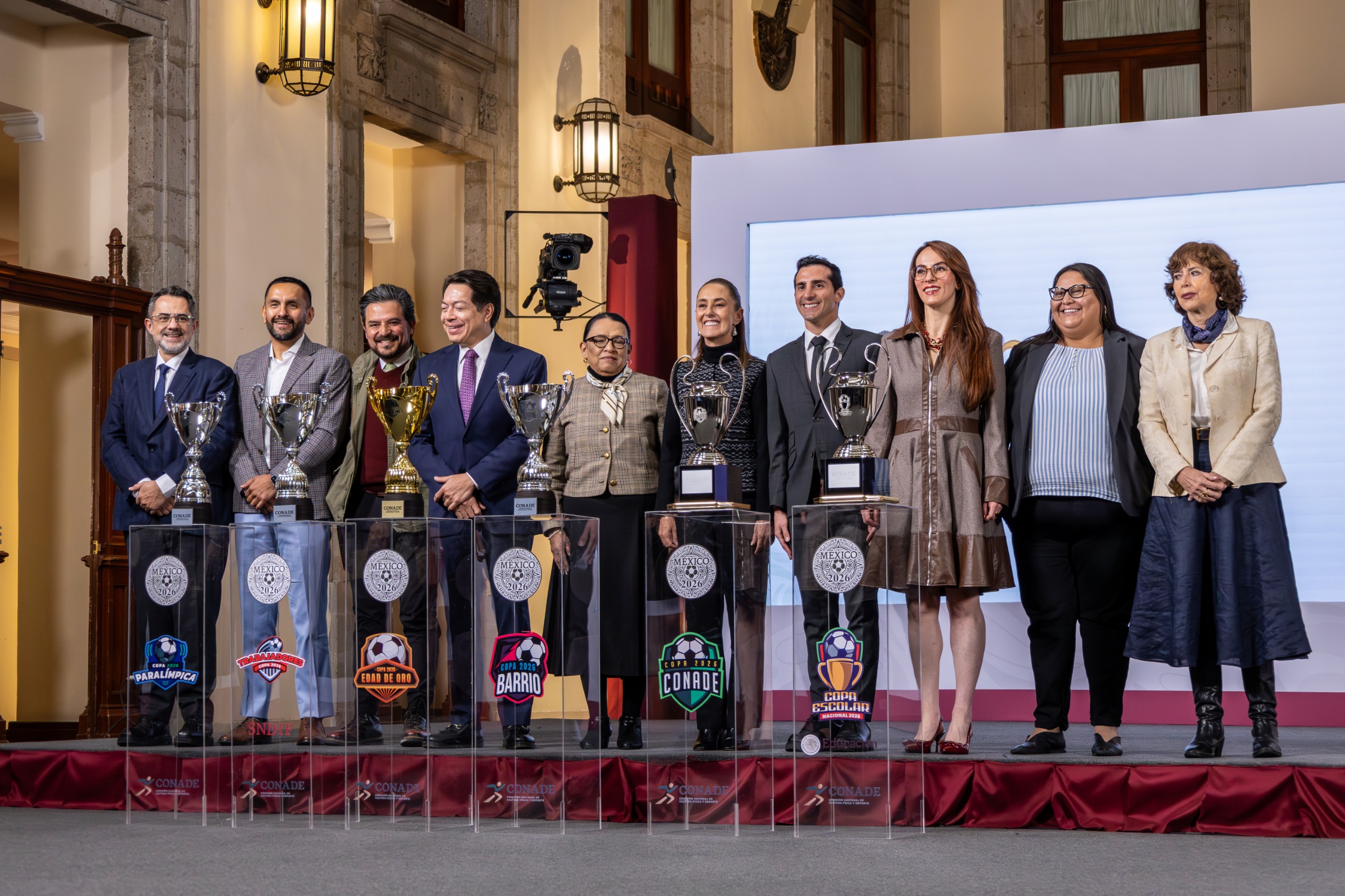Presenta CONADE y Sheinbaum el Sistema Nacional de Copas de Futbol