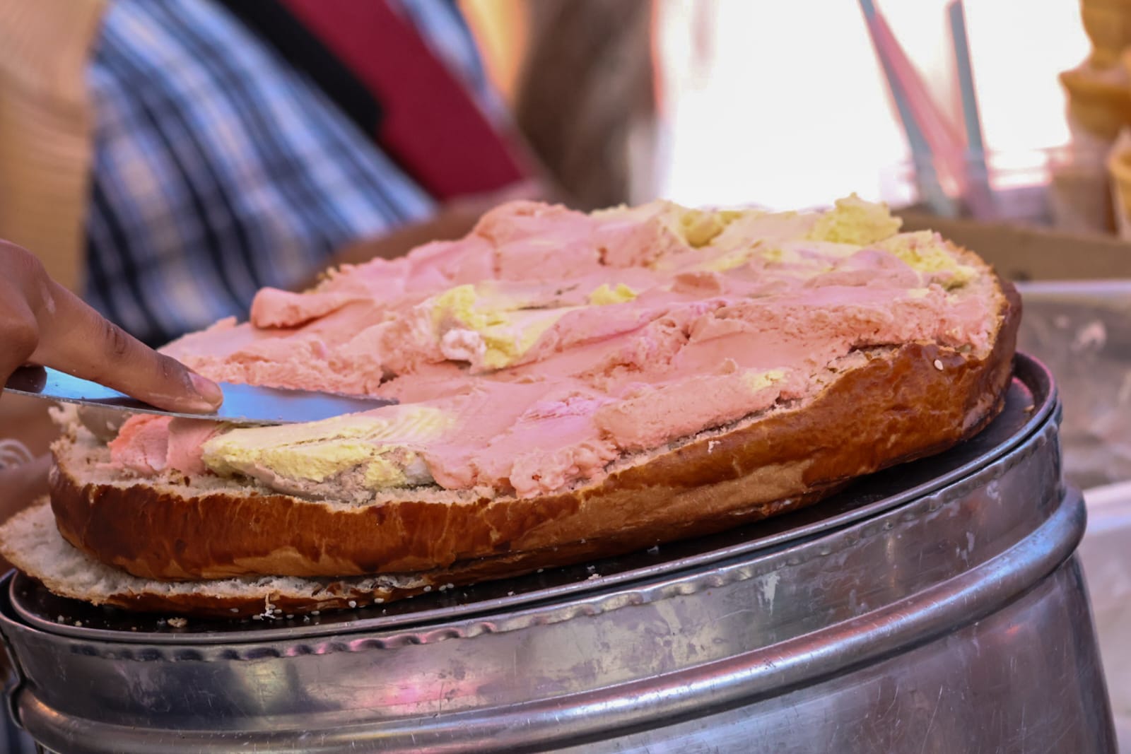 Saborea el delicioso Pan con helado en Zacatelco