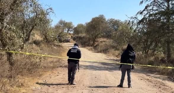 Hallan a hombre y mujer sin vida en camino de Ciudad Serdán