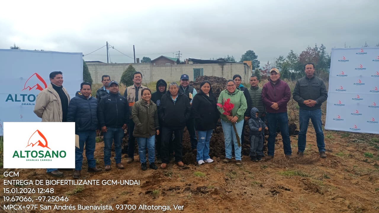 Granjas Carroll fortalece la agricultura sustentable en Atzalan