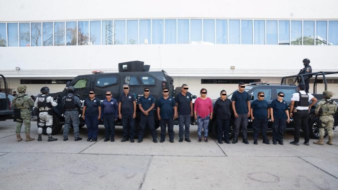 Son procesados 11 policías municipales de Chiapas