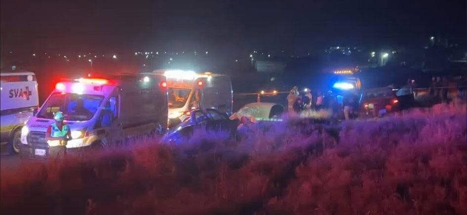 Un muerto y varios lesionados deja accidente sobre la federal Tehuacán-Orizaba