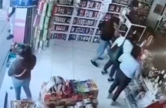 Detectan a banda de mujeres que se dedican al robo en tiendas de Izúcar 
