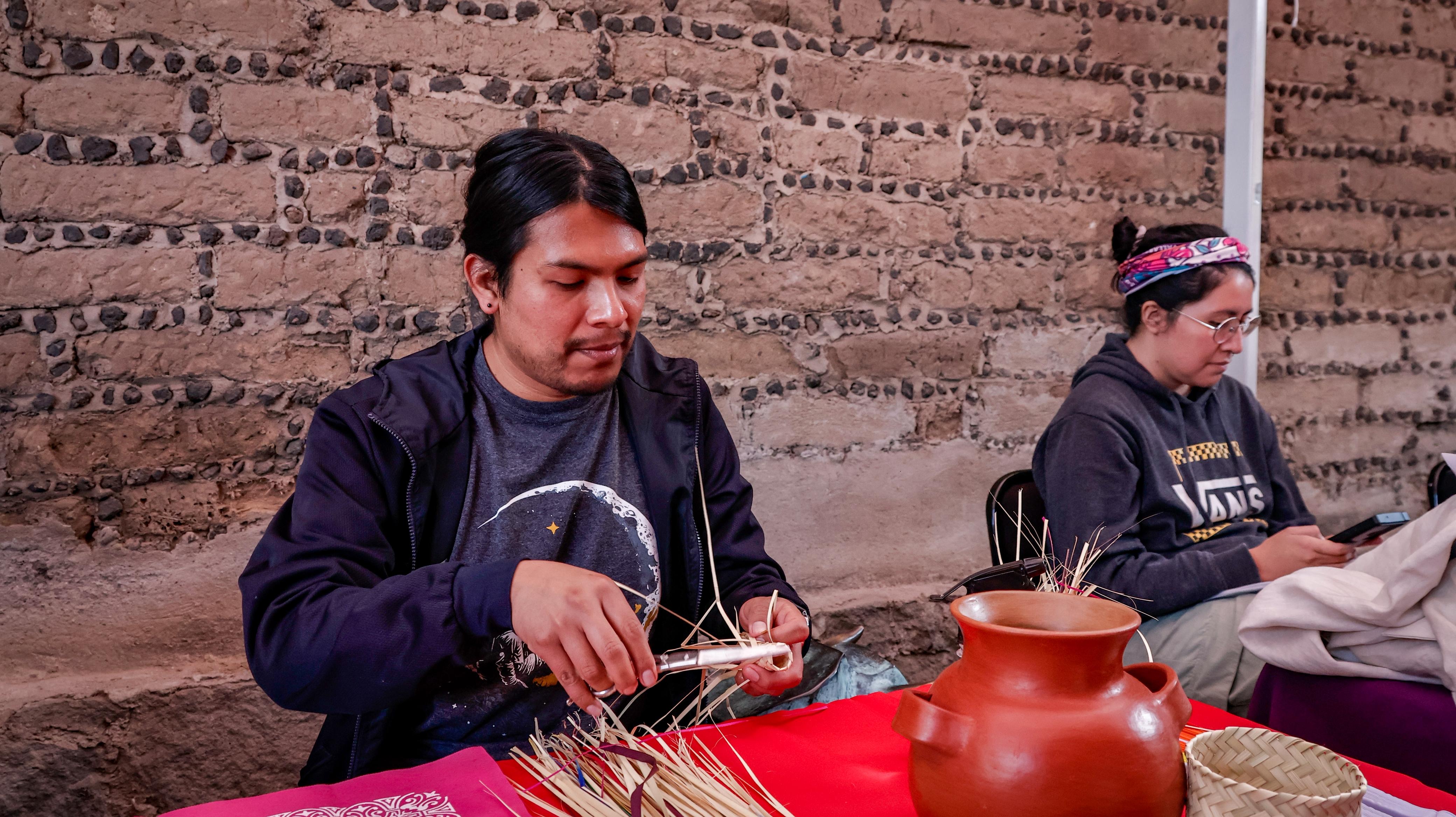 Artesanía en palma, una forma de emprendimiento en Tlaxcala