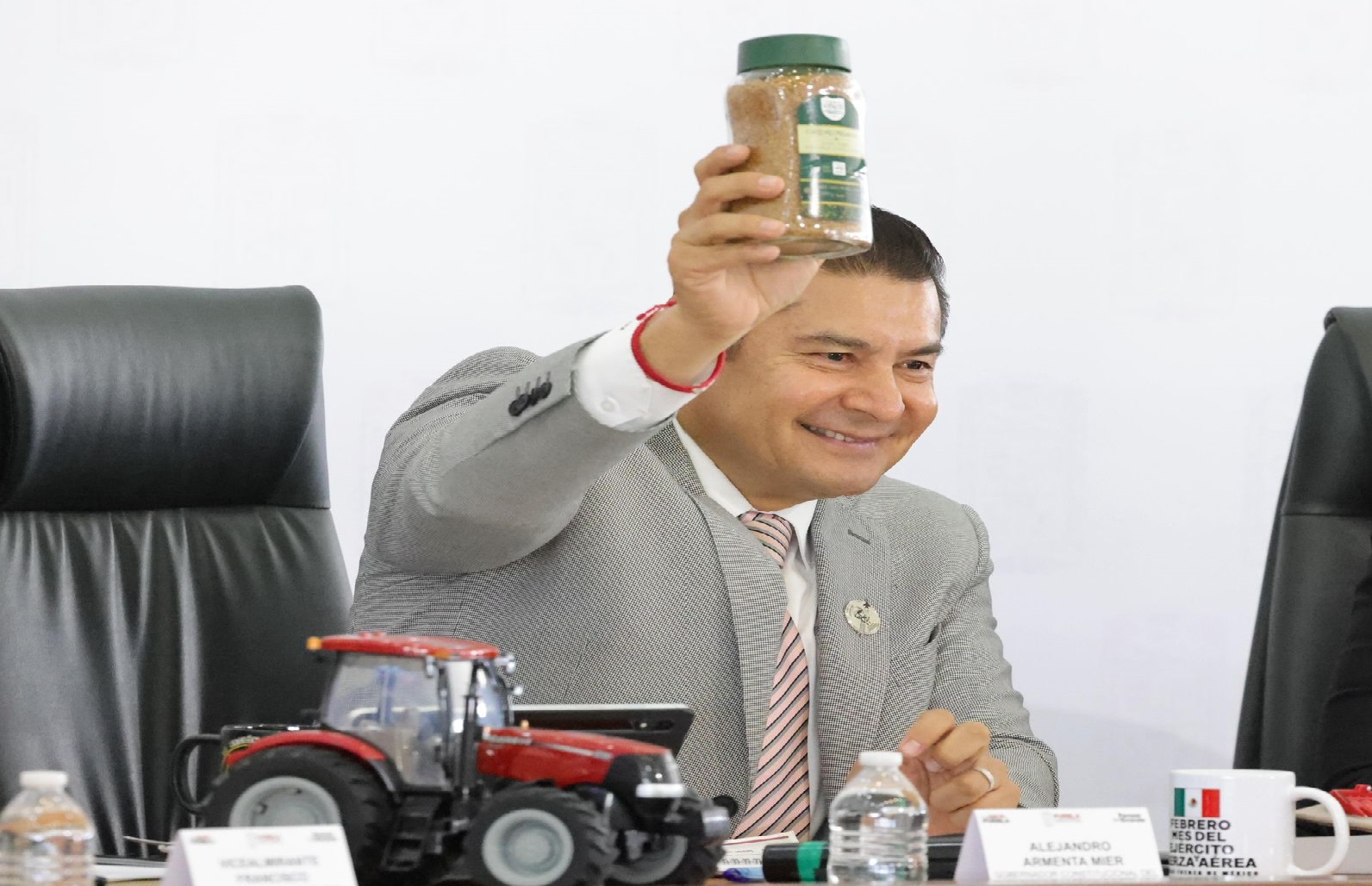 Gobierno Estatal reactivará 200 mil hectáreas de campo poblano en 2026