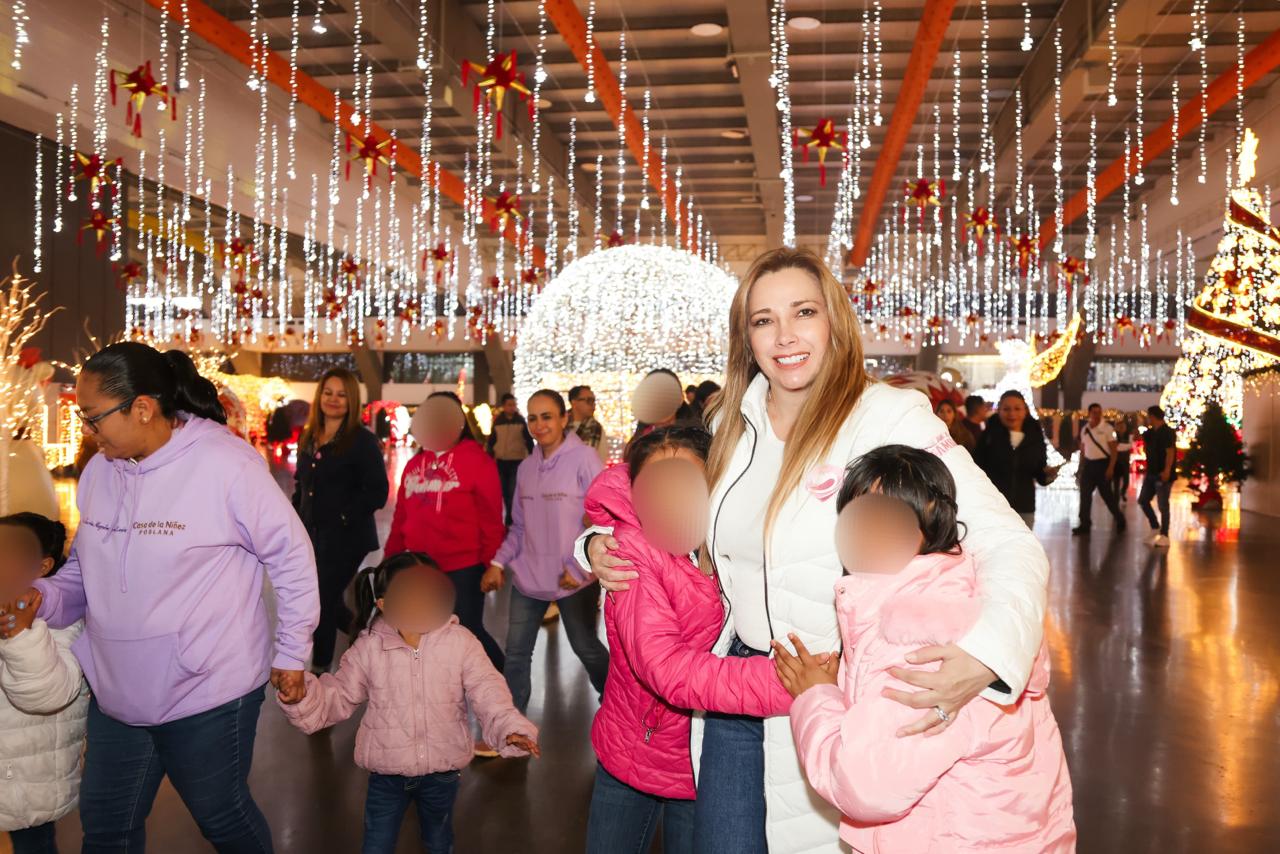 Menores de casas de asistencia SEDIF conviven con alegría en Festival Navideño Por Amor a Puebla