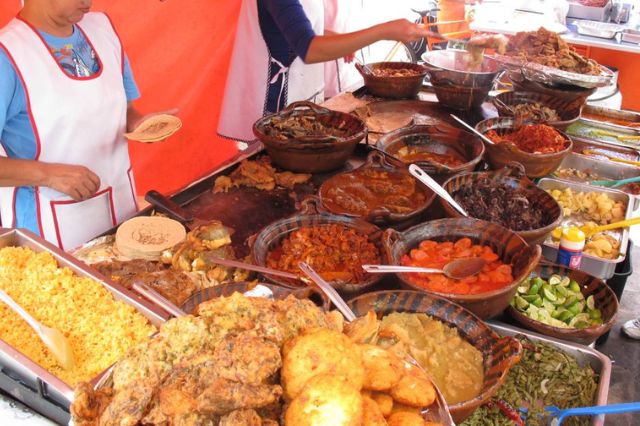 Comida callejera saludable: opciones recomendadas por especialistas de la UNAM