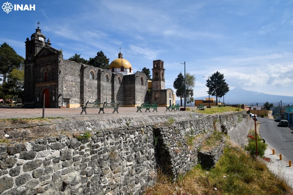 Dan mantenimiento mayor a la Zona Arqueológica de Tizatlán, en Tlaxcala