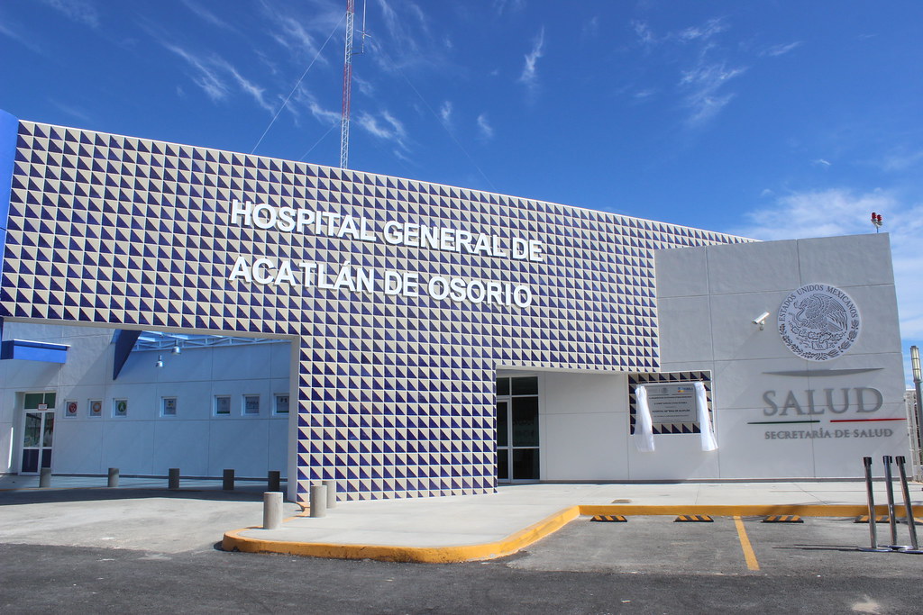 Choque deja a dos personas sin vida en la carretera Izúcar-Acatlán 