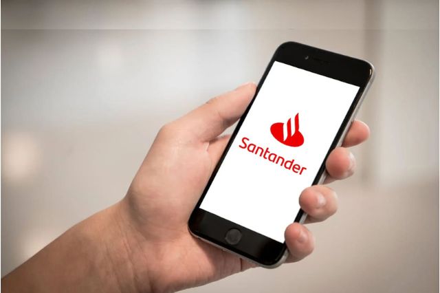 Santander México confirma errores en su app y causa molestias a clientes