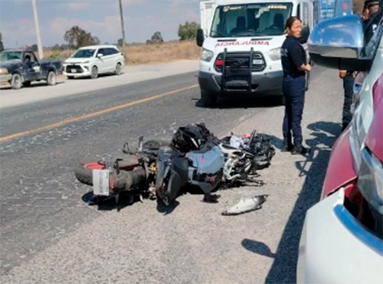 Grave, motociclista tras sufrir accidente en Acajete