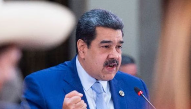 El derrumbe de un espejismo autoritario: Venezuela en el umbral de lo imprevisible