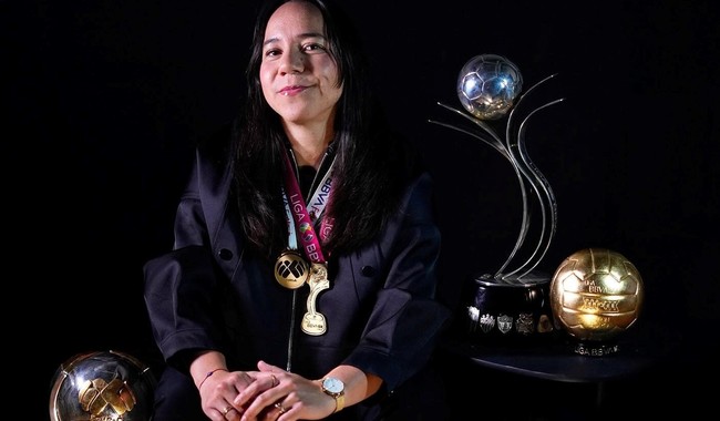 Por segundo año consecutivo, Charlyn Corral es la mejor goleadora del mundo