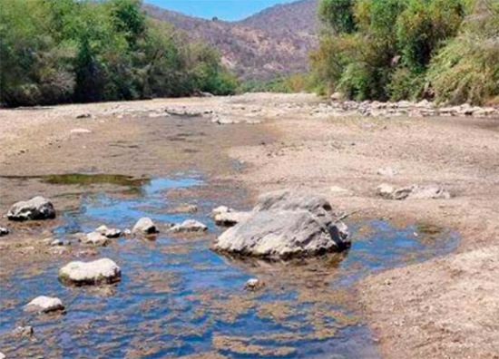 Alertan por posible sequía ante descenso del río Mixteco 
