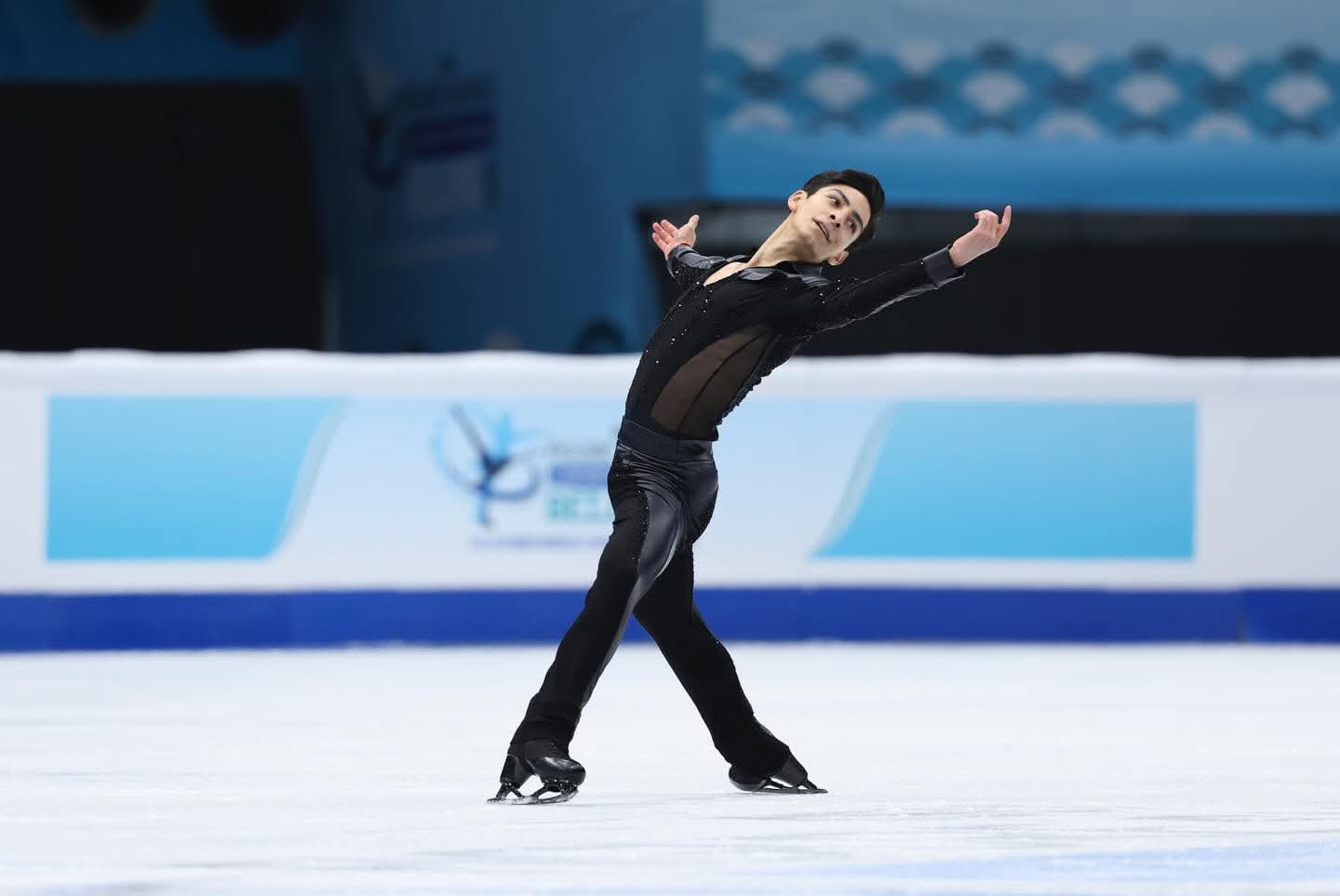 Se despide Donovan Carrillo del Cuatro Continentes de Patinaje Artístico