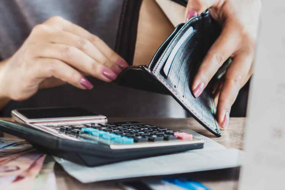 Profeco emite consejos para no contraer deudas durante la cuesta de enero