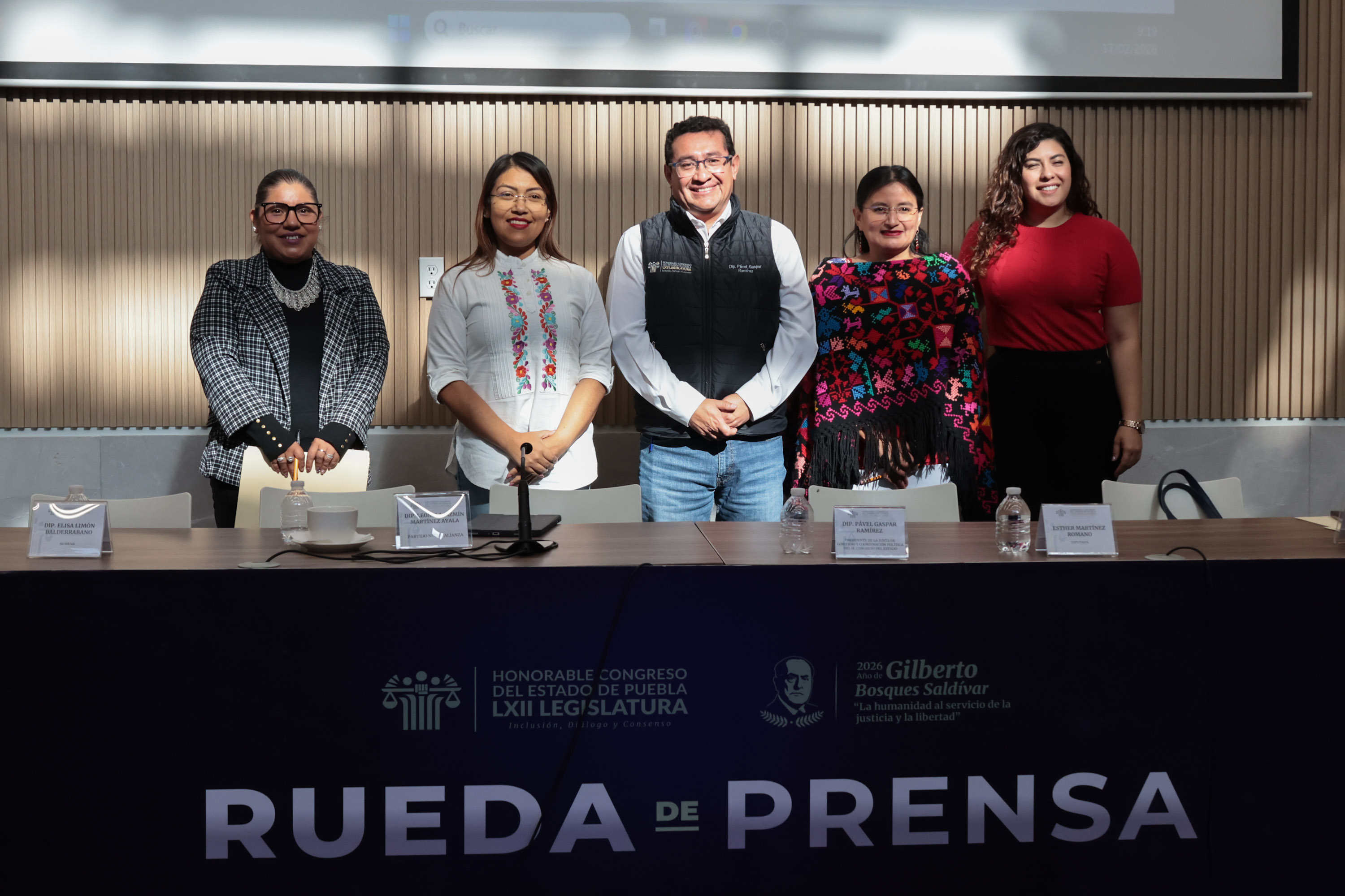 Congreso de Puebla se solidariza con víctimas del bar Sala de Despecho