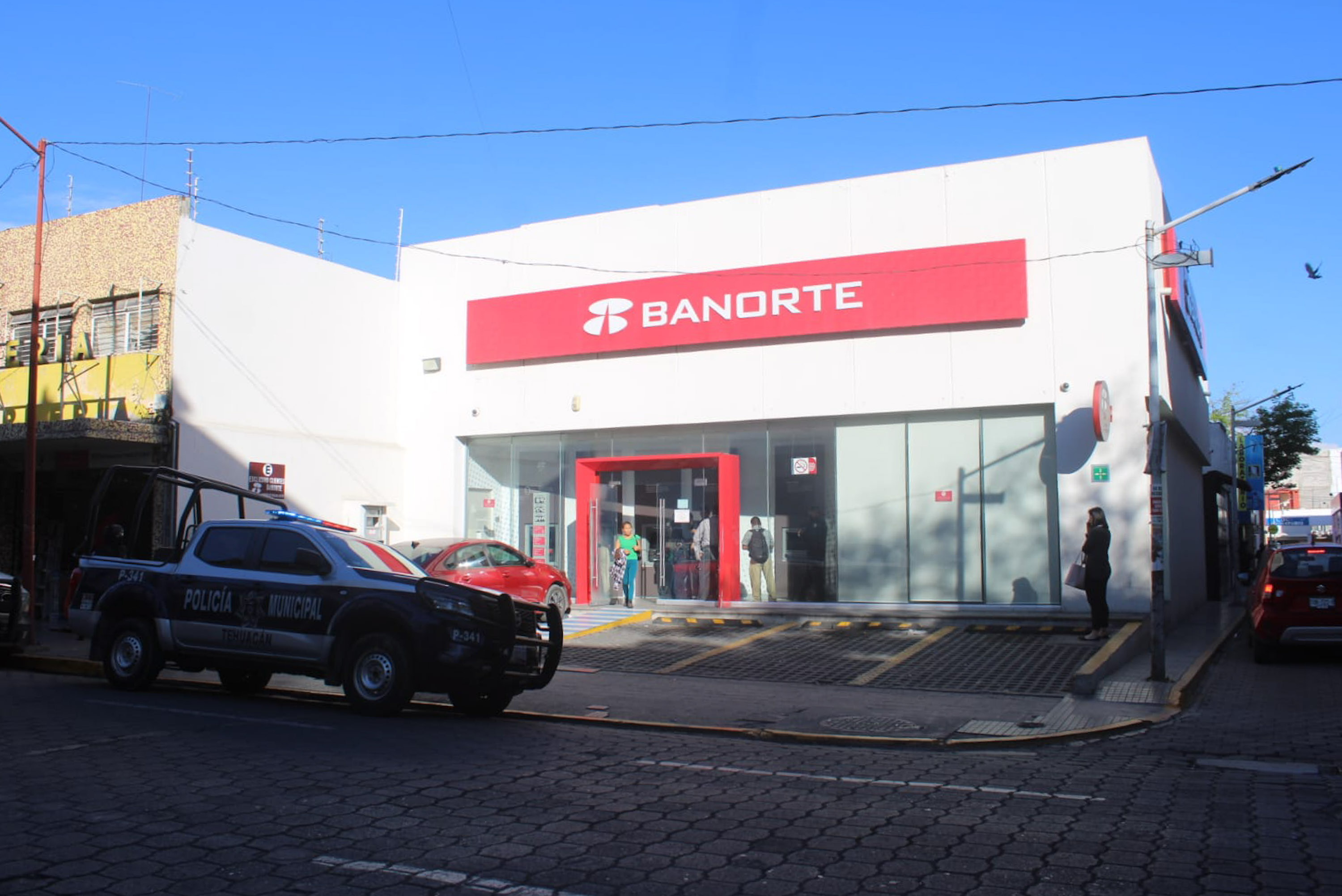 Tras el robo de su celular, la defraudan con más de 250 mil pesos en Banorte