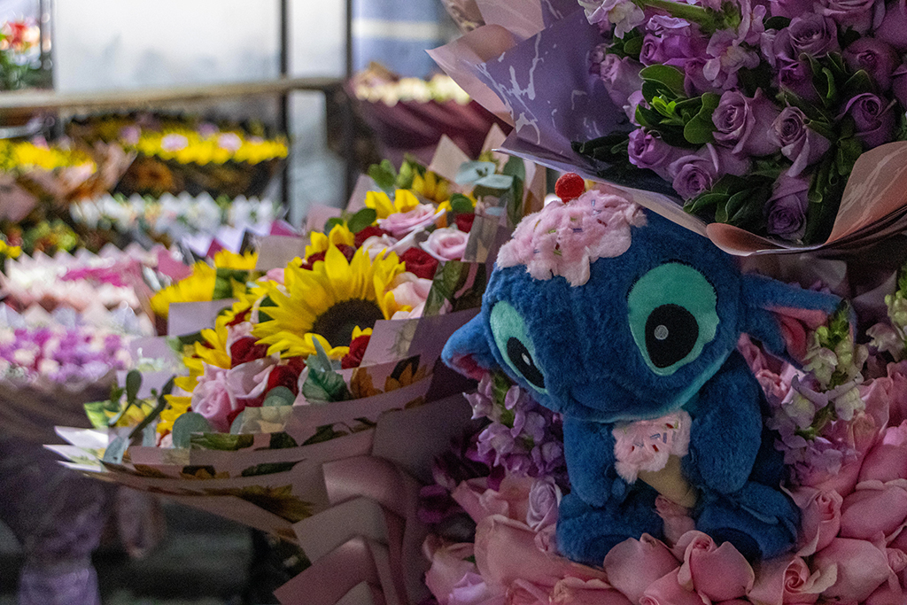 Se incrementa la venta de flores previo al 14 de Febrero