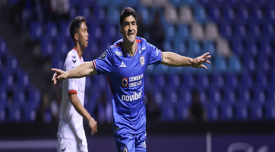 Cruz Azul arrolla y avanza en Concachampions 2026