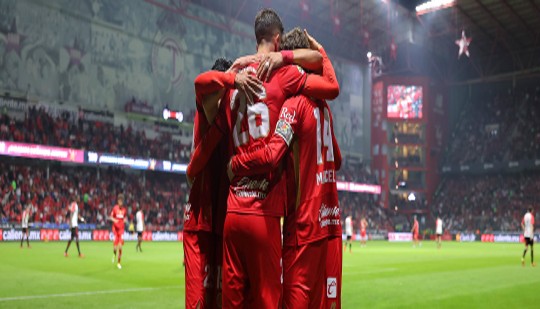 VIDEO Toluca se hace fuerte en casa y derrota a Xolos