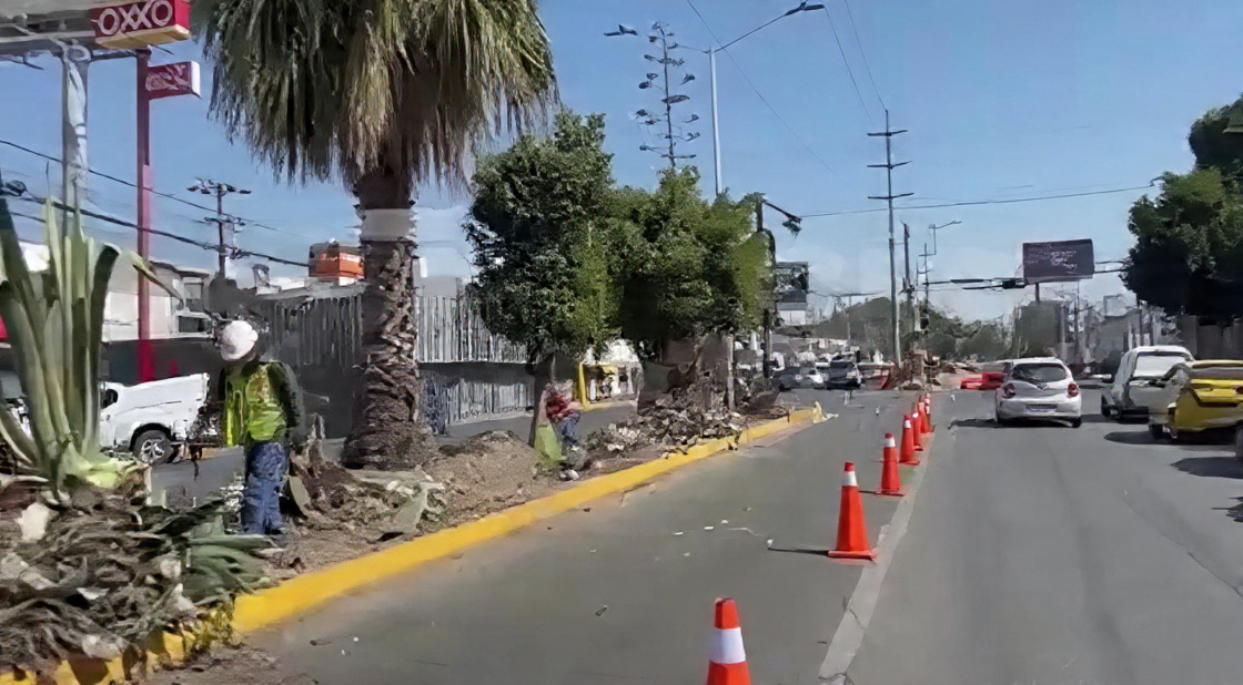 Restricción vial en Calzada Zaragoza por obras del Paseo de los Campeones