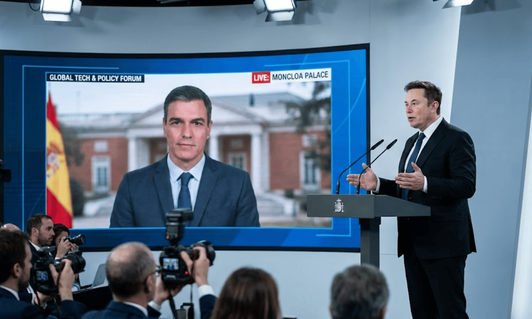 Elon Musk llama tirano y traidor a Pedro Sánchez por su plan para regular las redes sociales