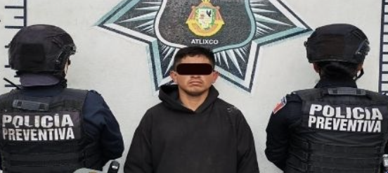 Atlixco : aseguran a un hombre en Valle Sur por presuntas sustancias ilícitas