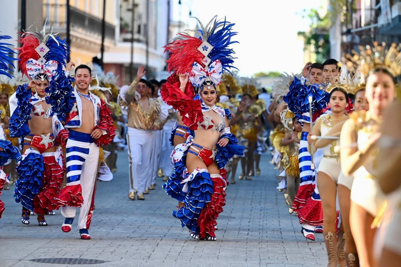 Viva la fiesta: Veracruz arranca su Carnaval 2026 con desfile