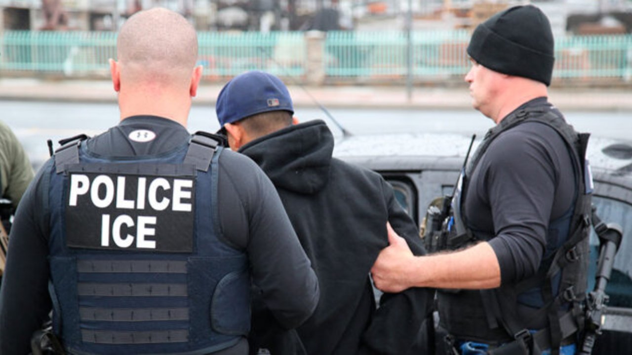 Durante un operativo del ICE en Florida, detienen a más de 150 migrantes de México y Centroamérica 