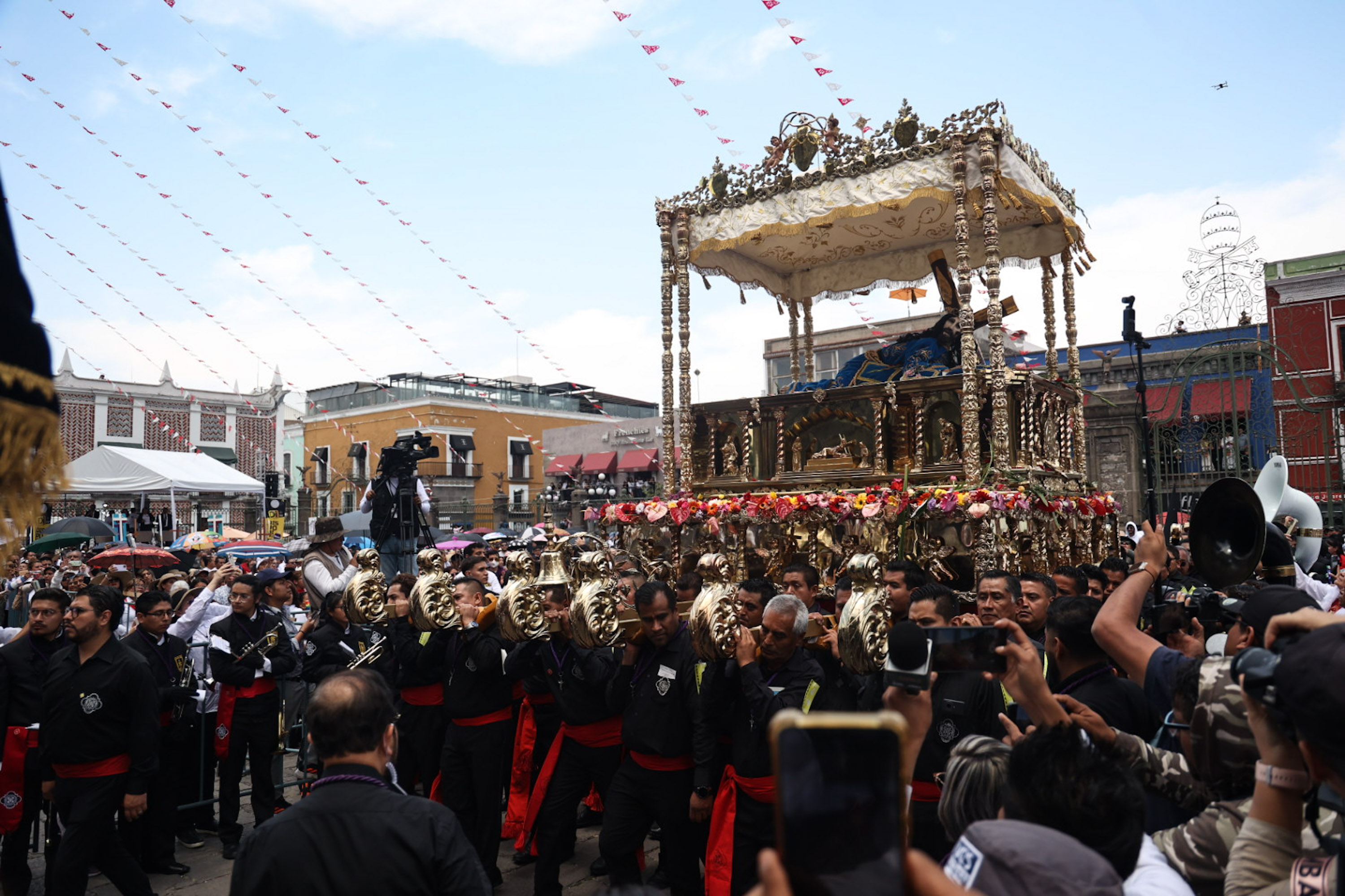 Esperan 190 mil asistentes a la Procesión de Viernes Santo en Puebla 