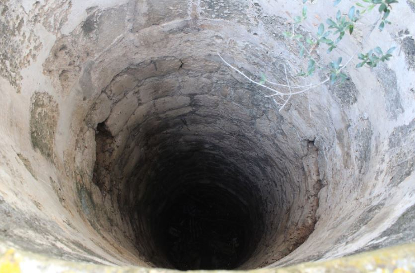 En Chiautla muere abuelito tras caer a pozo 