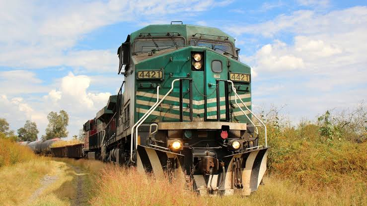 Muere hombre arrollado por el tren en San Salvador El Seco