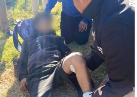 Motociclista derrapa y resulta lesionado en Esperanza