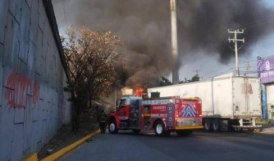 Jalisco detiene transporte público tras muerte de El Mencho