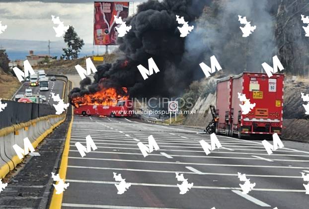 Incendio de ADO y camioneta en la México-Puebla podrían estar relacionada con muerte de El Mencho
