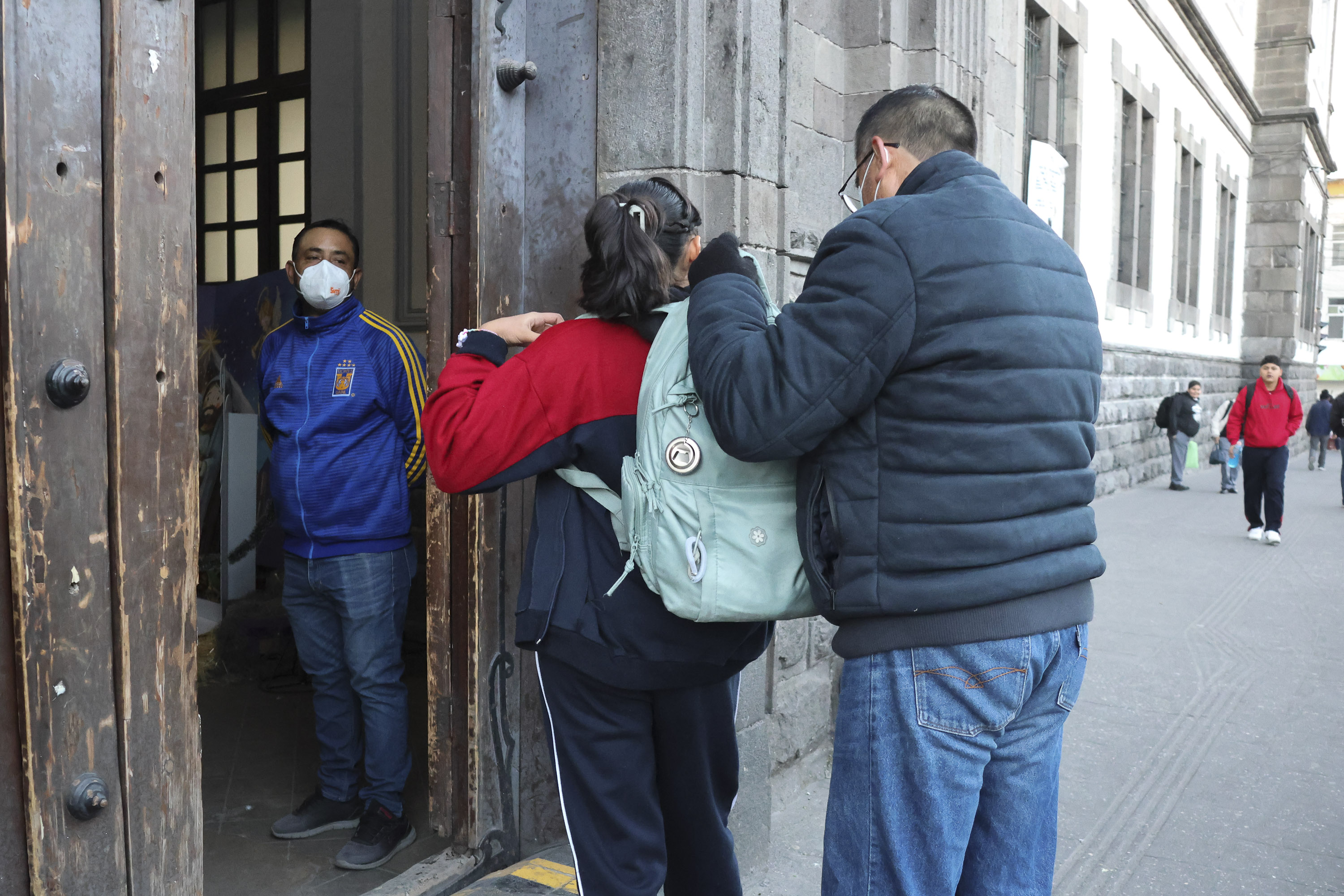 De regreso a los salones en Puebla, se reactivan las clases presencias este martes 24