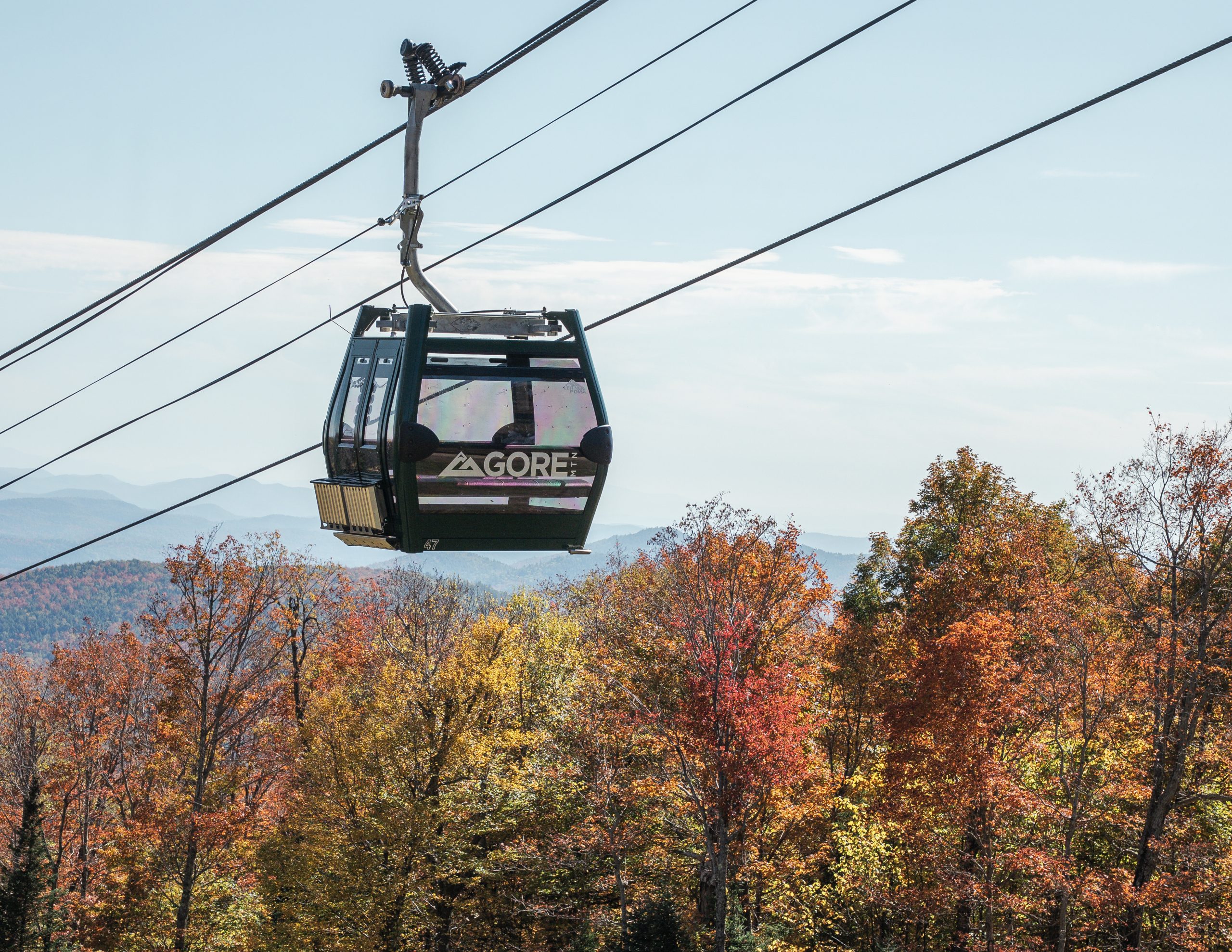 Falla en teleférico de Nueva York deja a 67 personas atrapadas