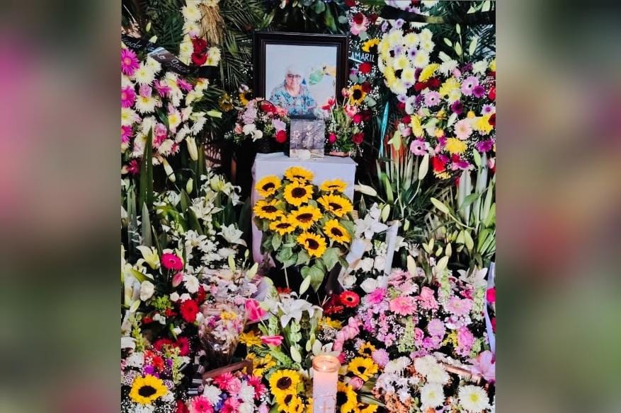 Atlixco despide entre flores y aplausos a la profesora Lupita Briones