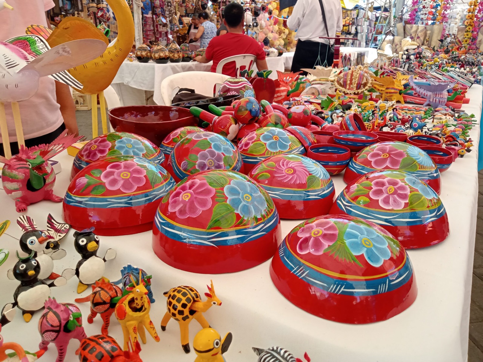 Durante el Segundo Viernes de Cuaresma se realiza la Feria de las Jícaras en Huehuetlán el Chico