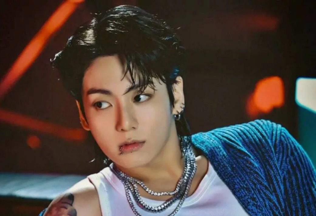 Durante una transmisión en vivo JungKook de BTS denuncia que ha sido amenazado 