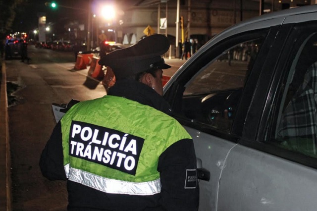 Remite SSC 14 vehículos al corralón por optativos de alcoholímetro en Puebla