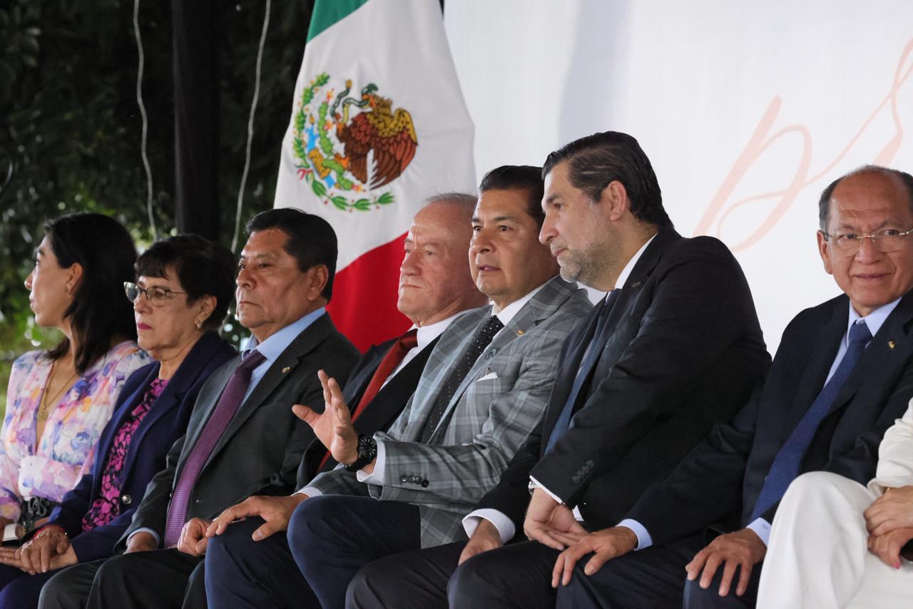 Armenta contempla los trenes Puebla-Atlixco y Puebla-Tlaxcala a través de APP o PPS