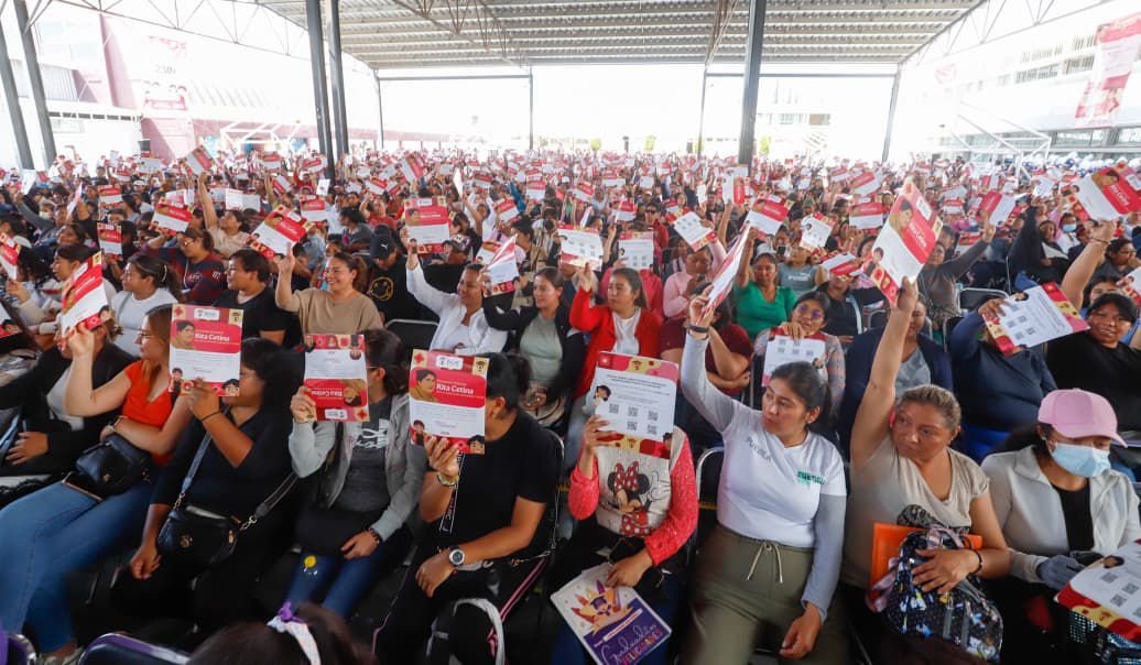 Gobierno de Puebla impulsa registro universal de la Beca Rita Cetina