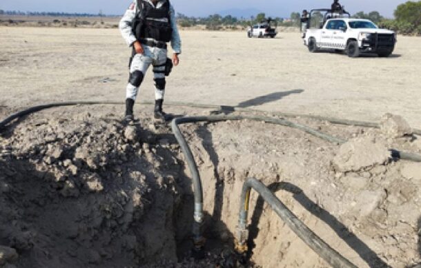 Hallan 18 tomas clandestinas de hidrocarburo en un solo poliducto en Jalisco