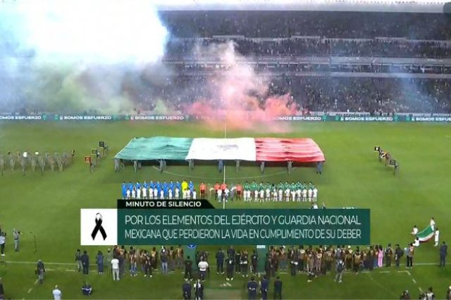 Homenaje a Ejército y Guardia Nacional conmueve previo al México vs Islandia