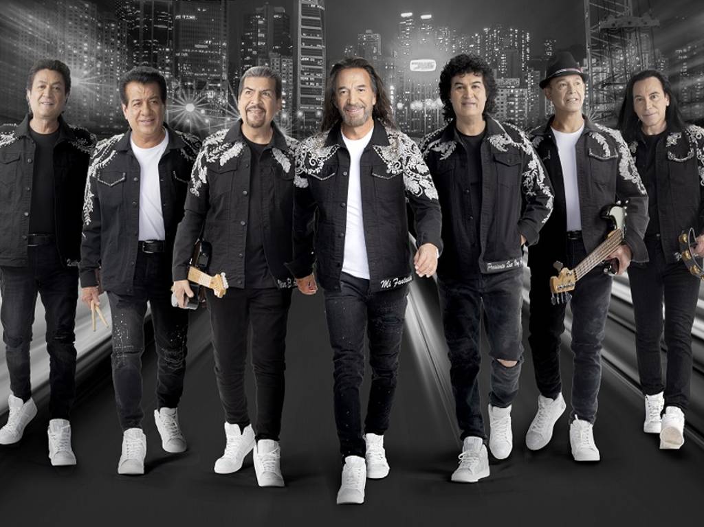 Ante la presencia de latinos en un concierto de los Bukis, una empleada amenaza con llamar al ICE 