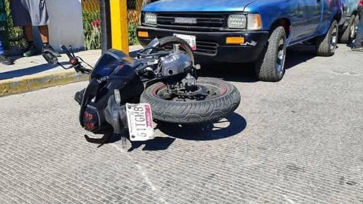 Adolescente muere tras accidente de moto en Izúcar