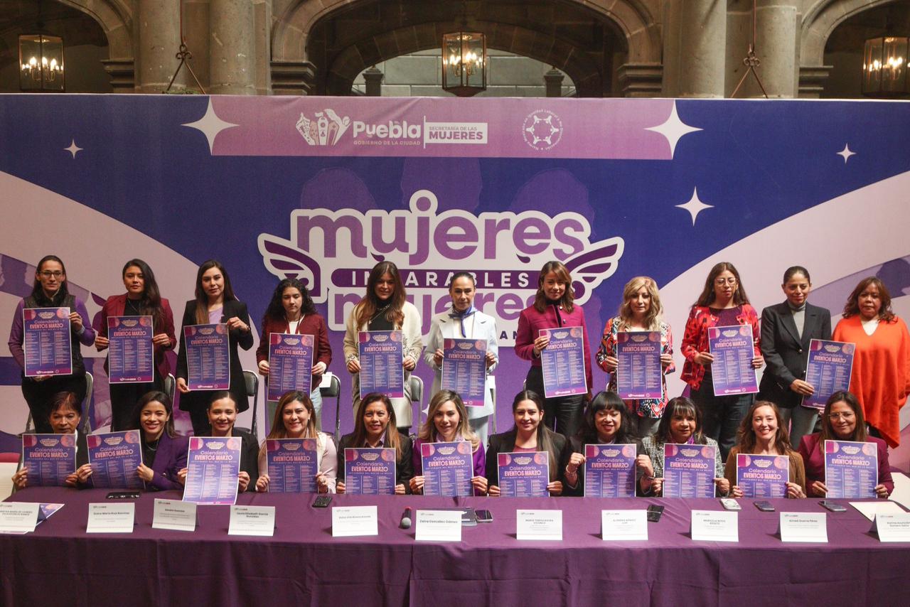 Presenta Gobierno de Chedraui calendario Mujeres Imparables, Mujeres que inspiran
