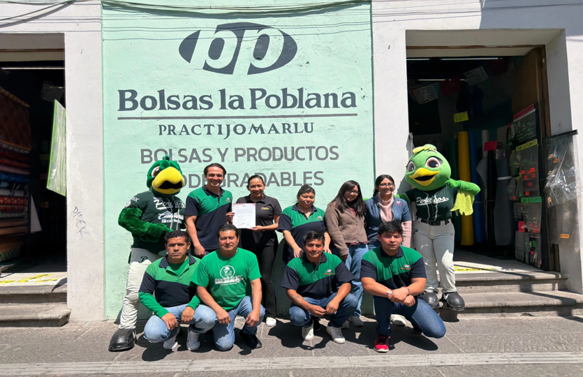 Pericos y bolsas poblanas a favor del medio ambiente